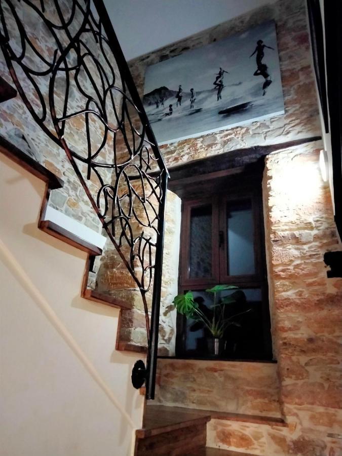 Casa Bagaro Bed and Breakfast Serantes  Exteriör bild